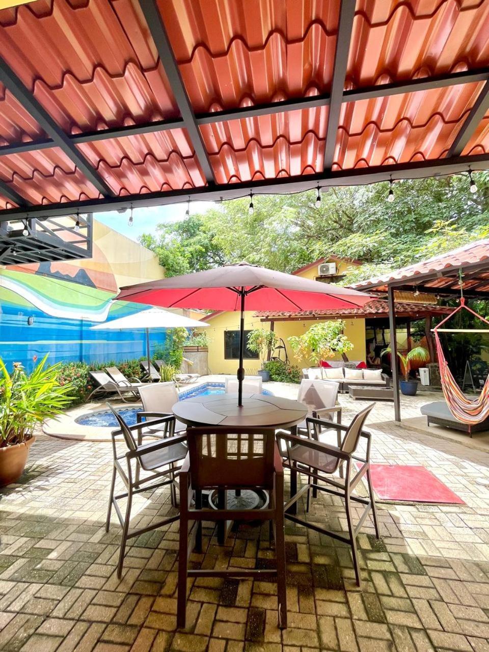 Tamarindo Backpackers Hostel Eksteriør bilde