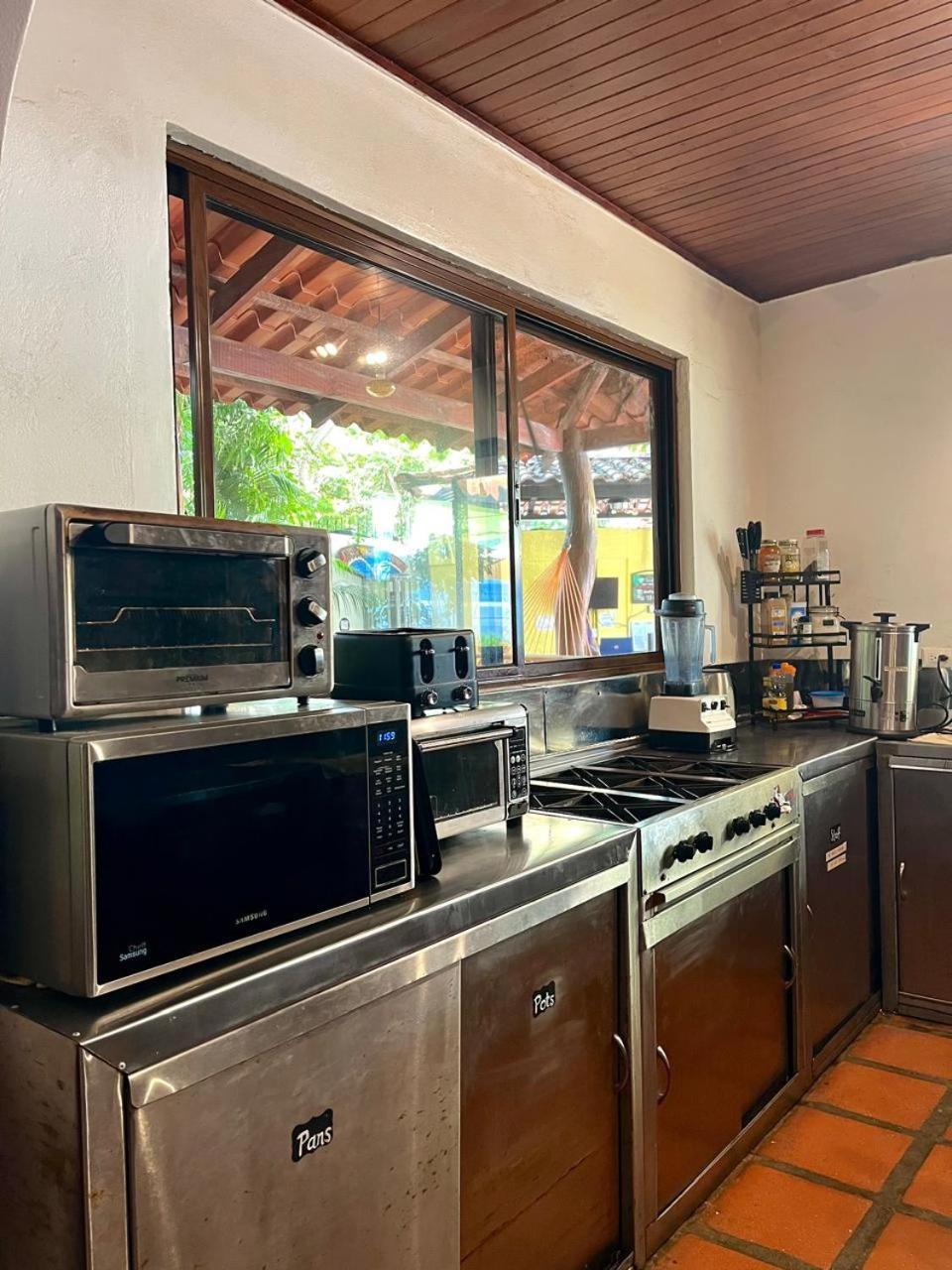 Tamarindo Backpackers Hostel Eksteriør bilde