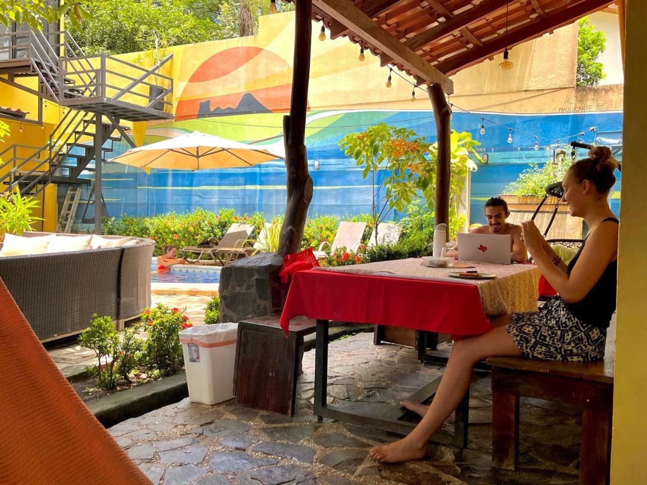 Tamarindo Backpackers Hostel Eksteriør bilde